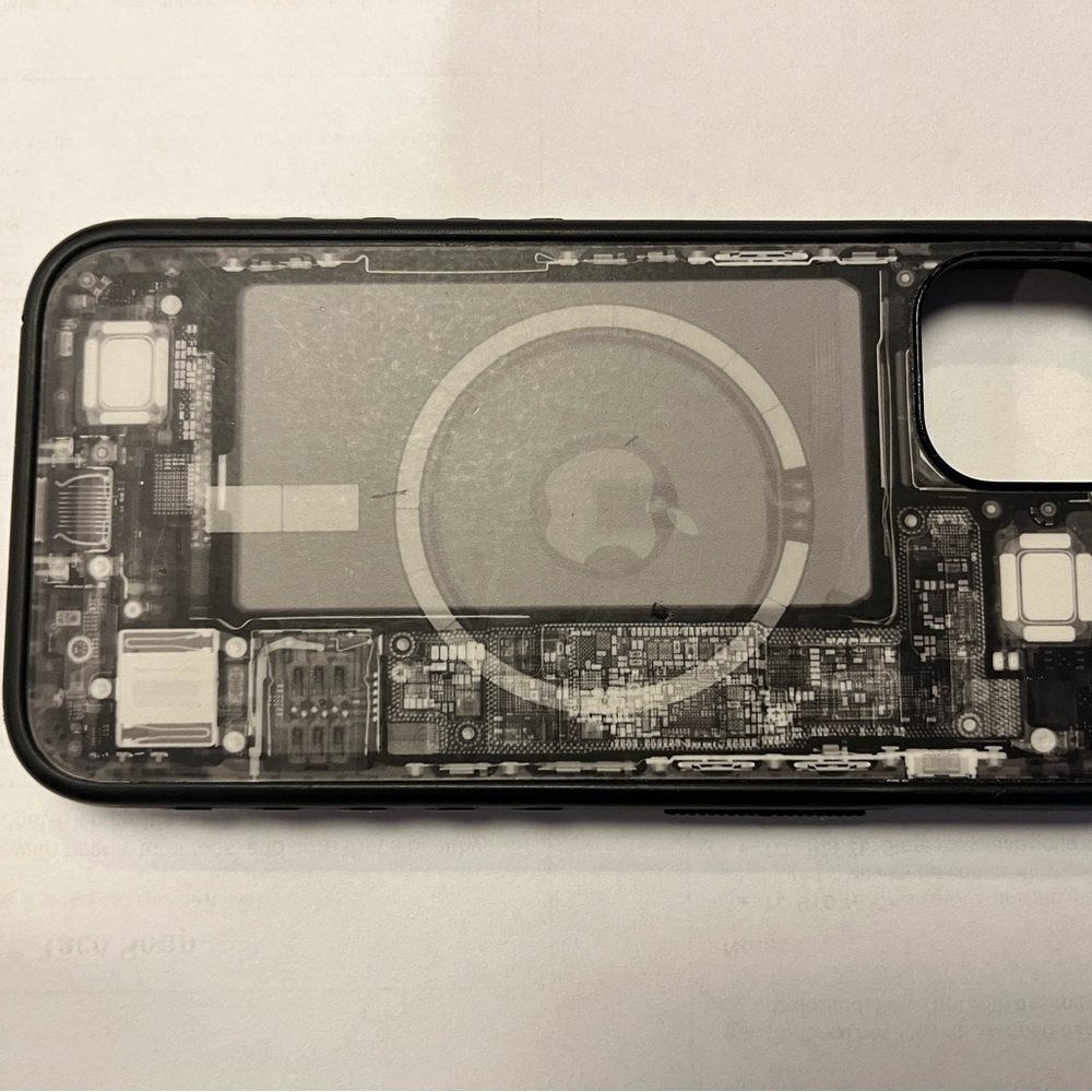 D Brand : iPhone 14 Black Grip Case